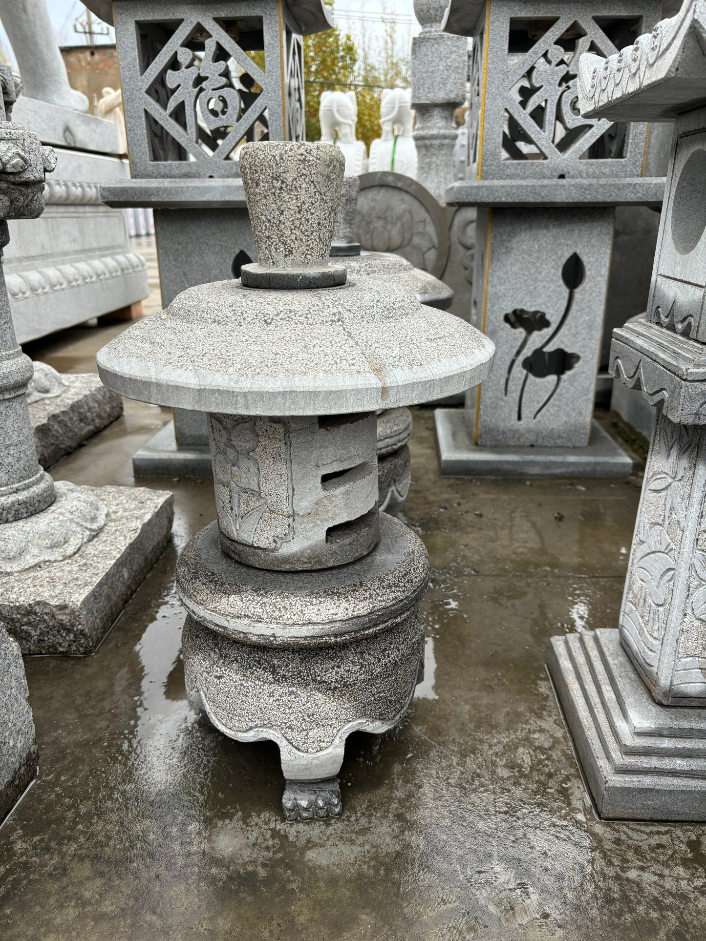 Stone Decor